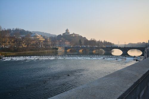 FUORI DAL TEMA